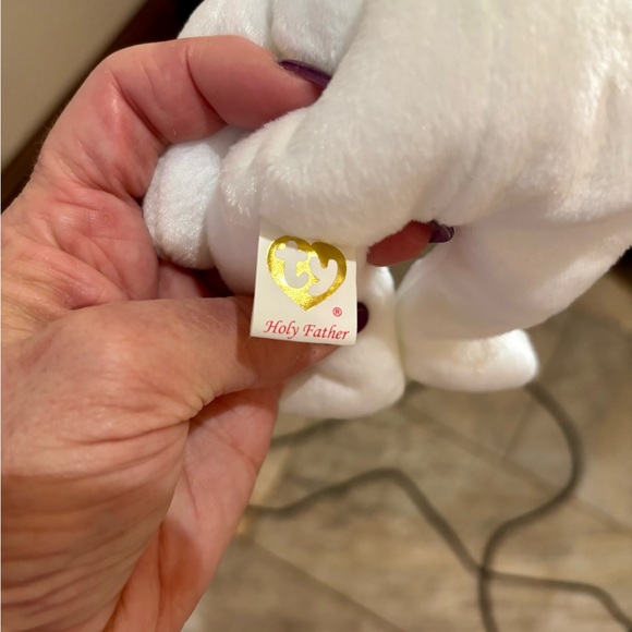 Charming Holy Father Ty Beanie Baby. - Picture 4 of 7